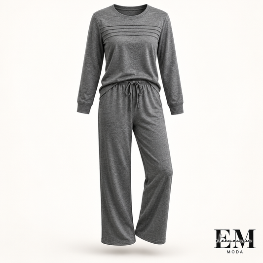 🔥ÚLTIMO DÍA: 60 % DE DESCUENTO💓Conjunto compuesto por una camiseta de mujer con cuello redondo y unos pantalones con cordón💯