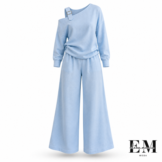 Conjunto elegante de top asimétrico y pantalón de pierna ancha para mujer.