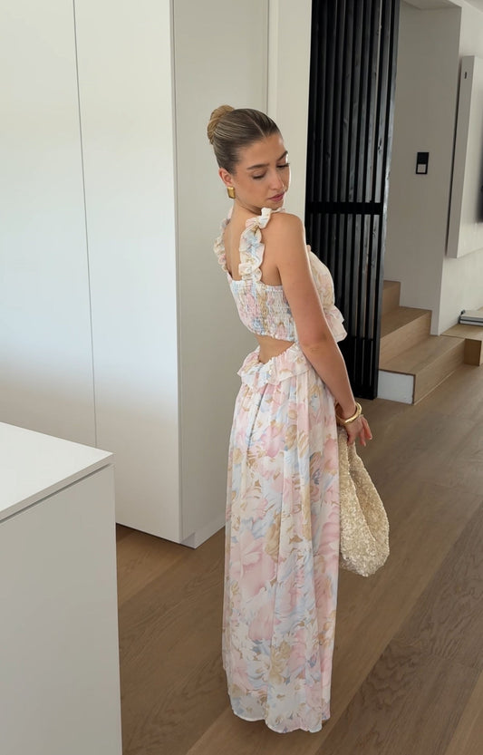 Vestido Maxi Floral de Silueta Ligera