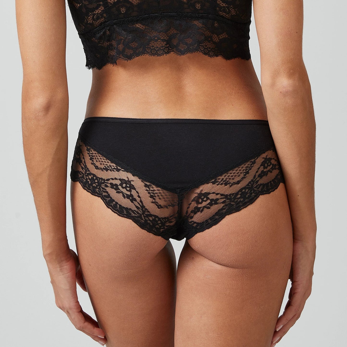 Braga Elegance Lace™