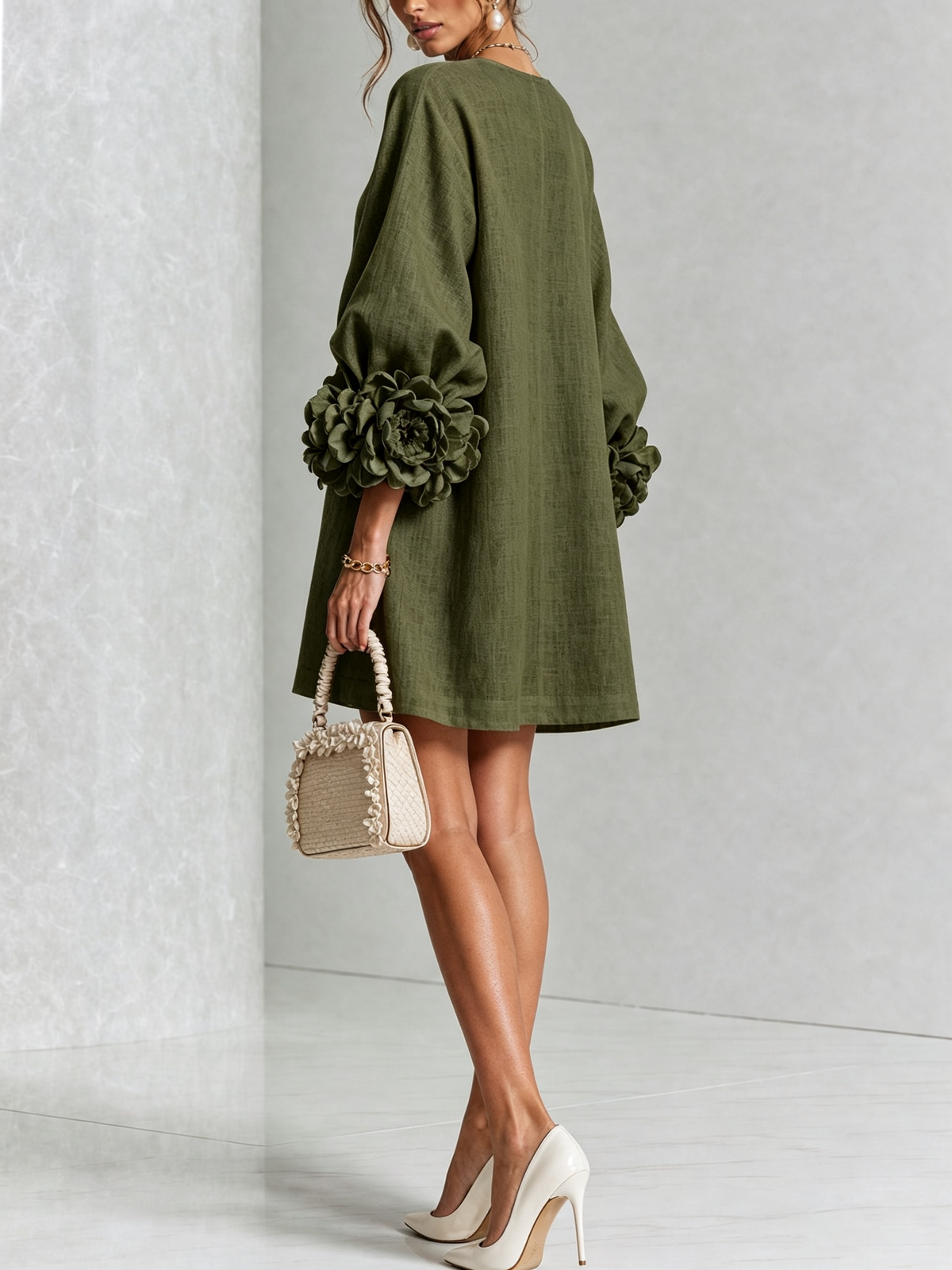 Gaia | Vestido mini de mezcla de lino con puños en rosa y verde oliva